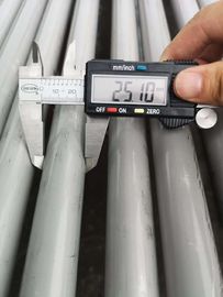 S30908小さい鋼管、5 10 15mmのSS309 310円形の鋼鉄管の酸洗いの表面