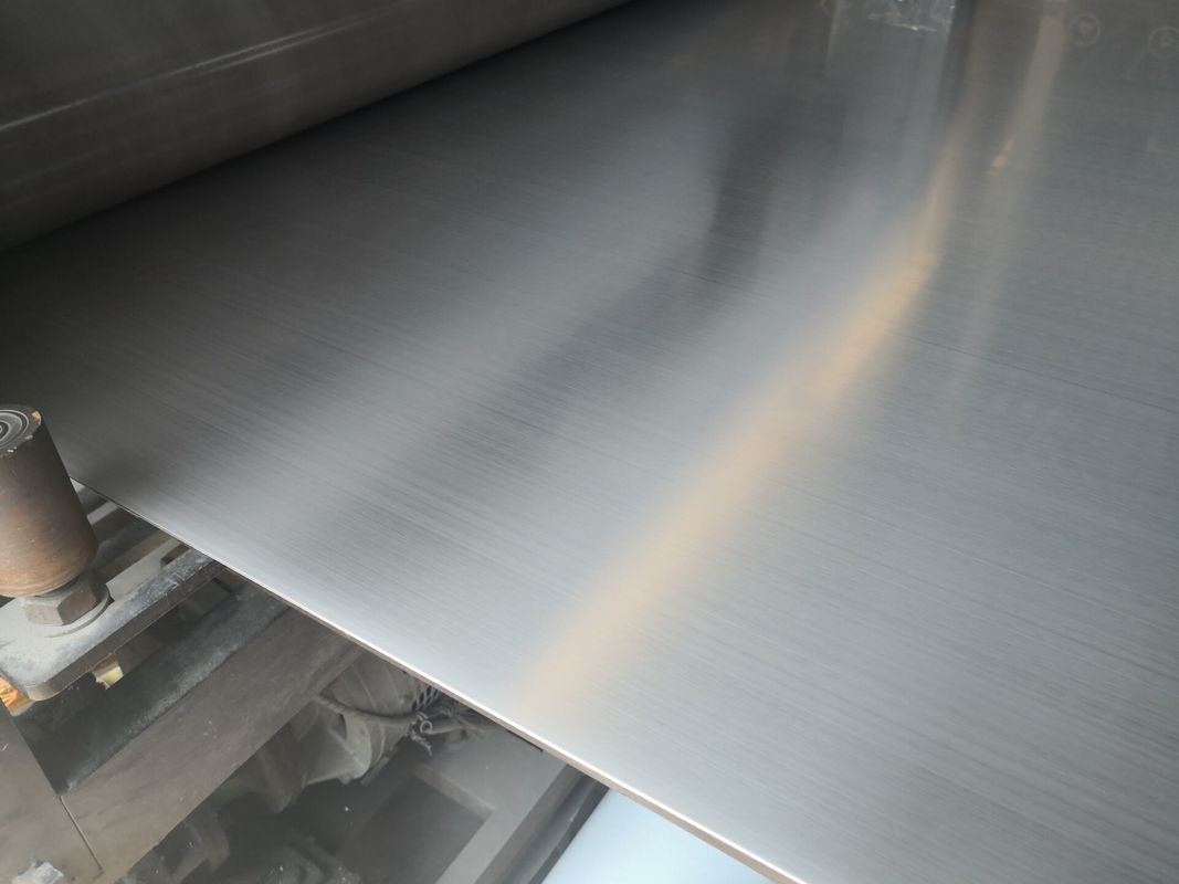 ASTM A304の食品等級の金属の鋼板ヘアライン終了するSS 304鋼板NO.4の表面